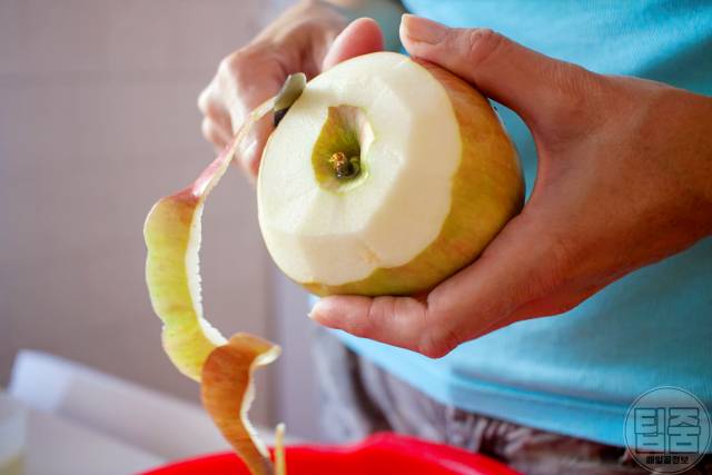 사과껍질 효능 전립선암,사과씻는법 식초물,사과 겉에 왁스,팁줌