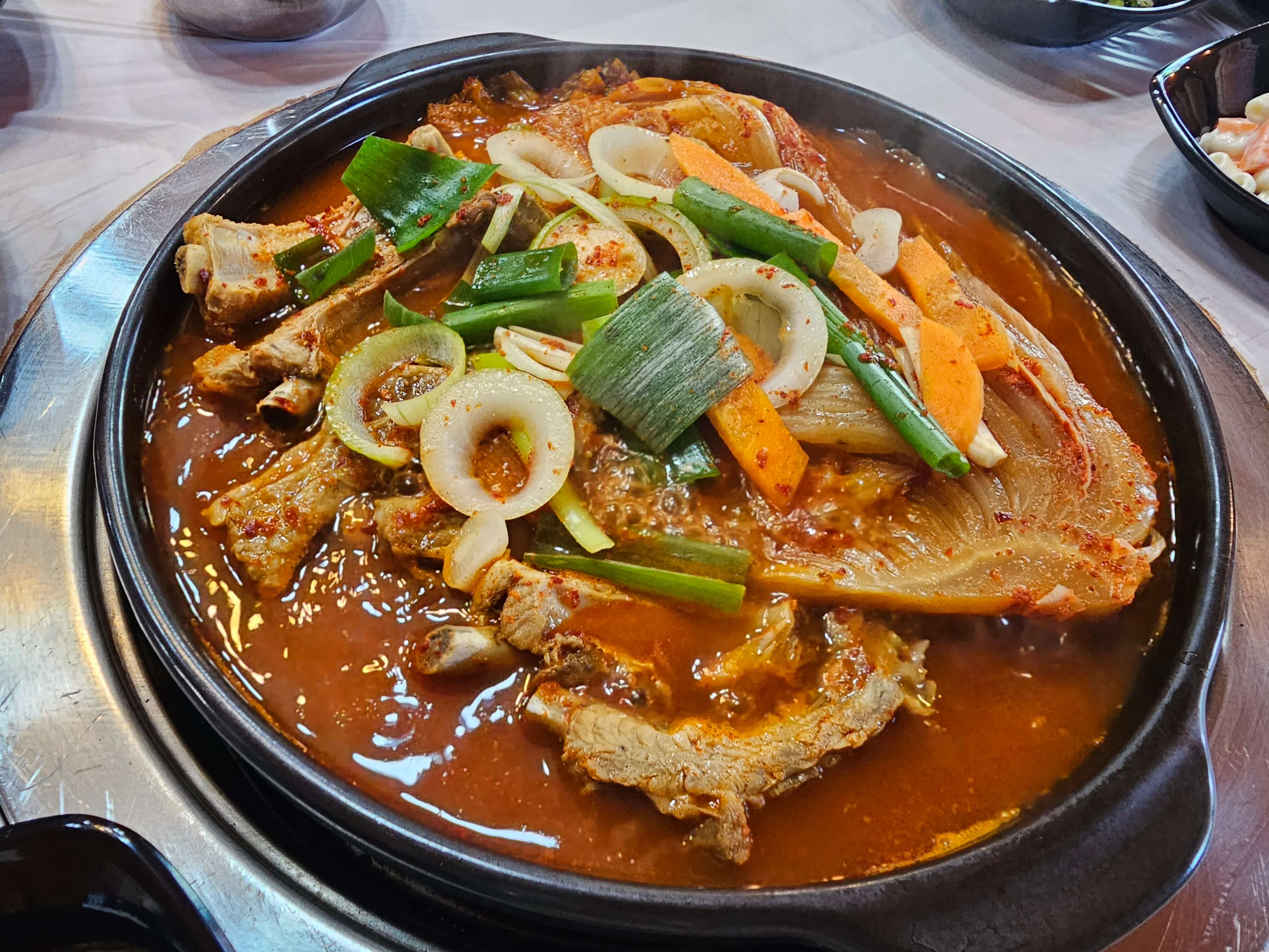 묵은지등갈비