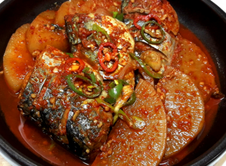  고등어무조림 만들기 황금레시피 - 맛과 영양이 가득한 집밥 한 끼!