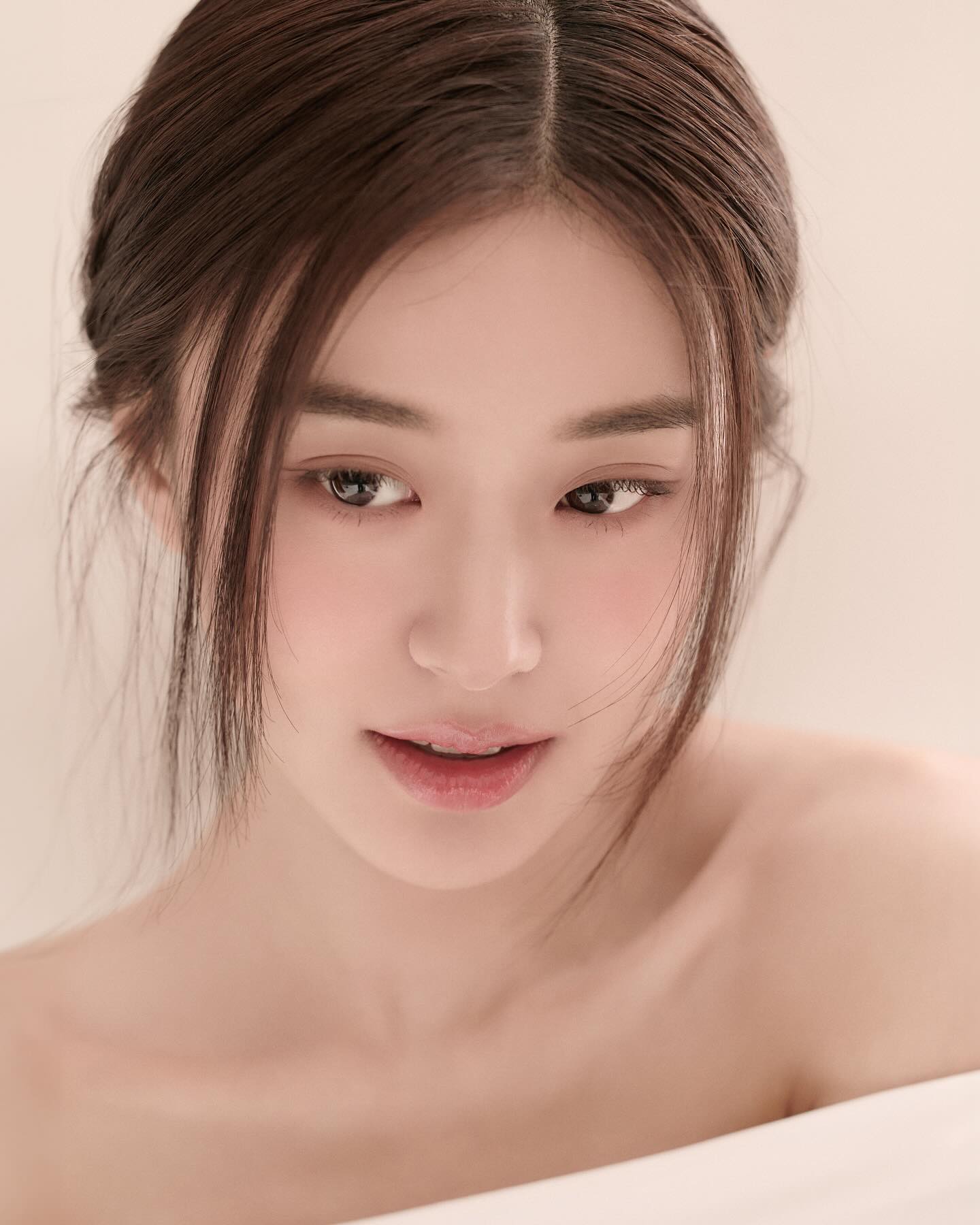 천예주 화보 촬영