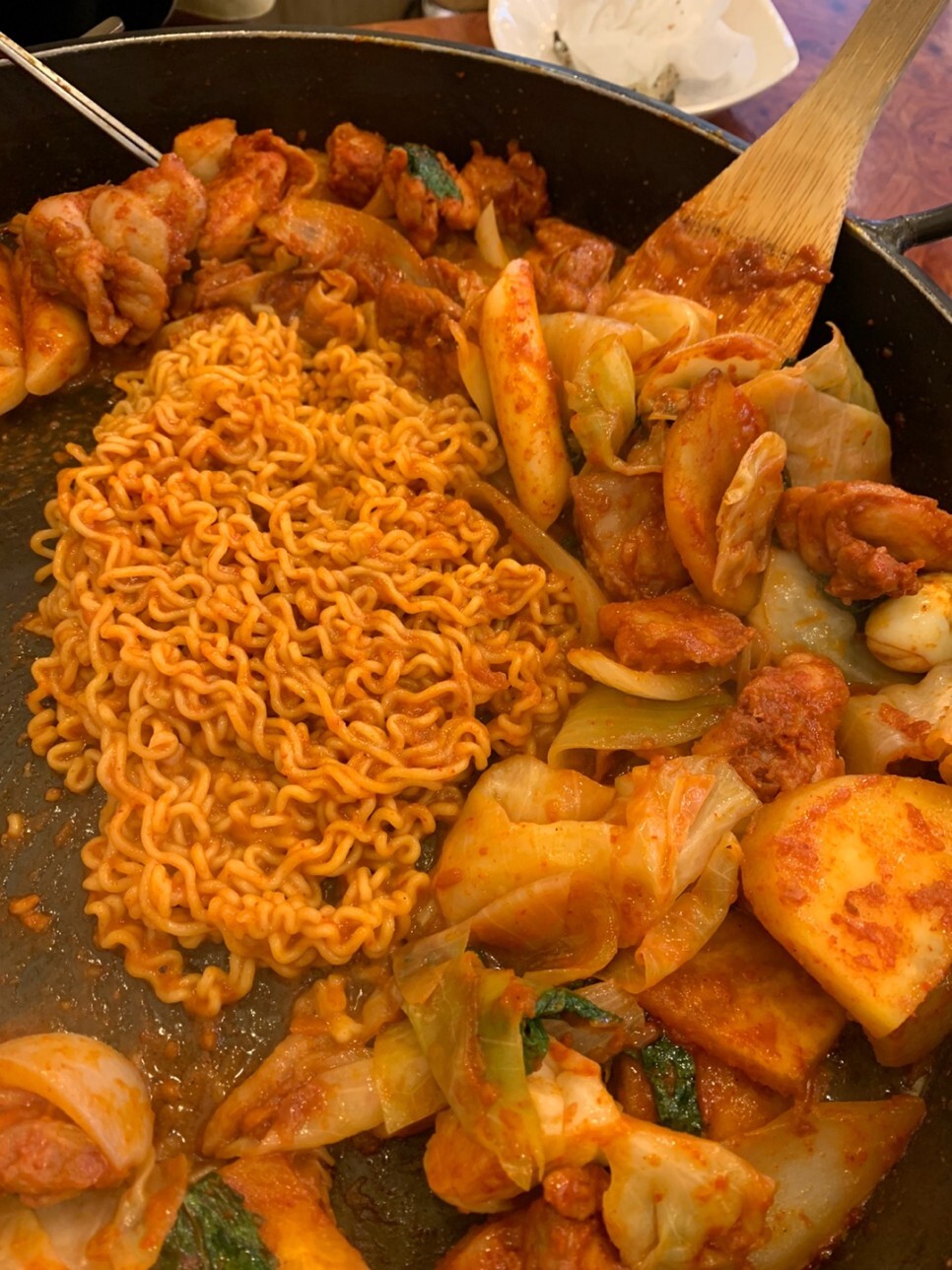 정통춘천닭갈비 이미지