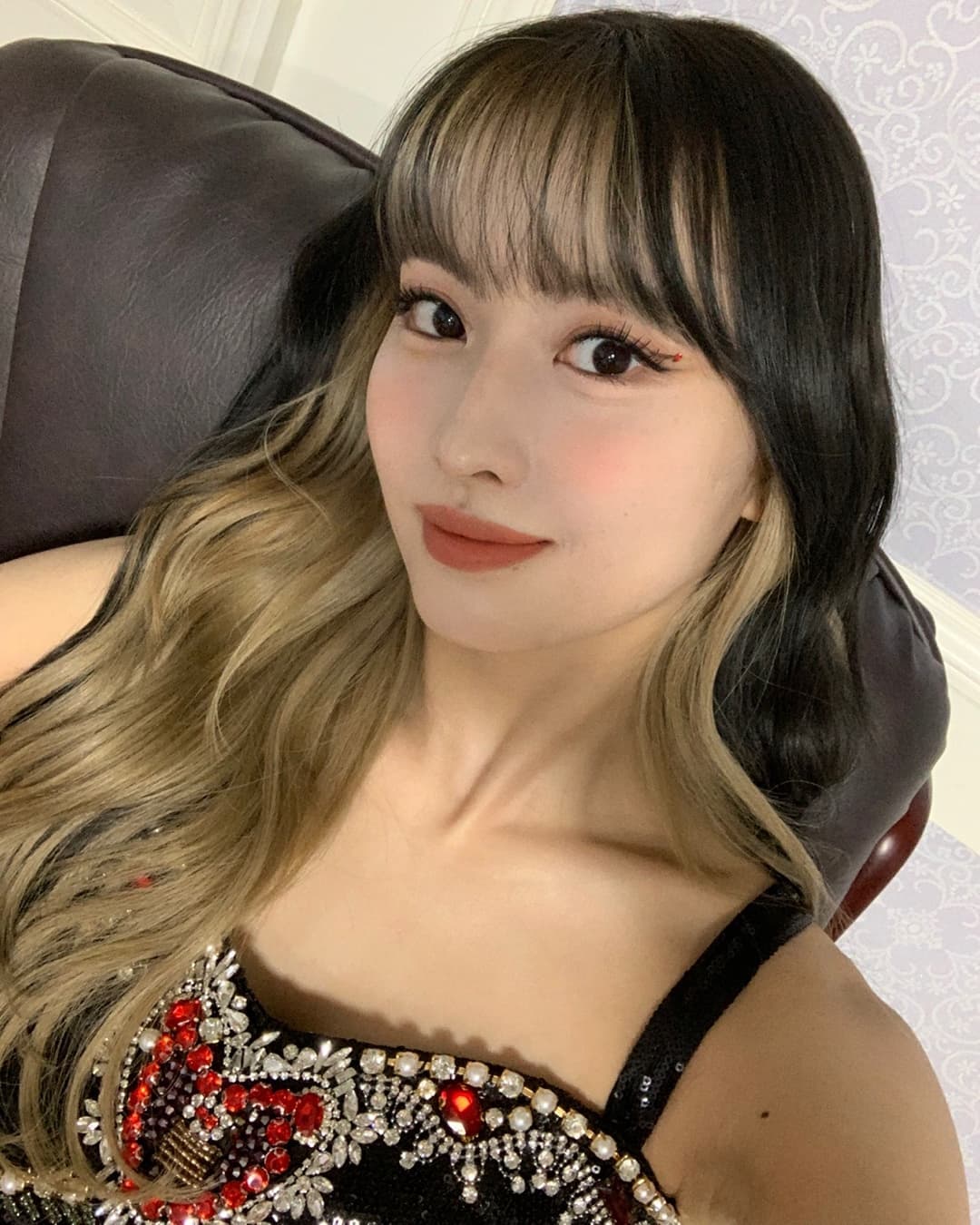  트와이스 모모 2021 콘서트 무대의상 셀카사진