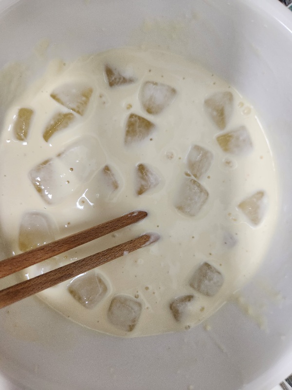 부침반죽 만들기