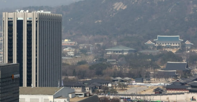 새로운 퍼스트 레이디!...&quot;그녀의 모습은 과연 어떻게 바뀔까&quot;