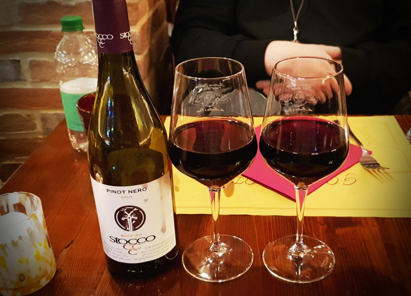 Stocco의 Pinot nero 이탈리아 와인