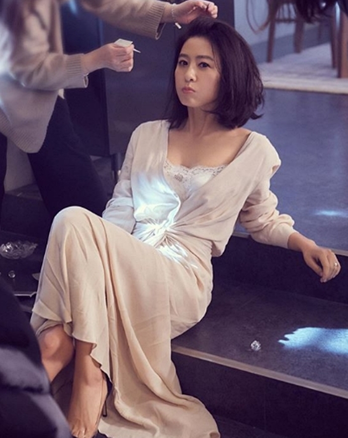  부부의 세계 원작 결말 (반전 암시하는 등장인물 소개, 추가된 내용)