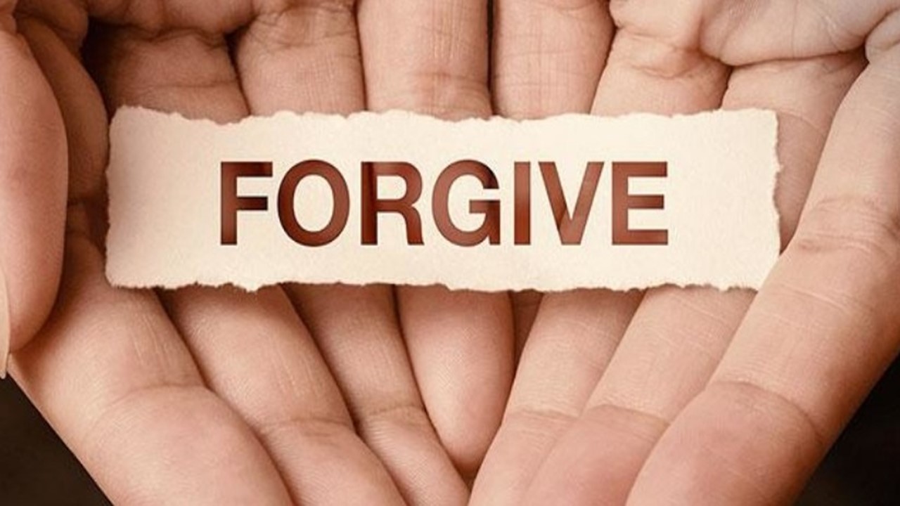 우리의 자녀들에게 용서를 가르치기 위해 꼭 필요한 성경 구절 5개