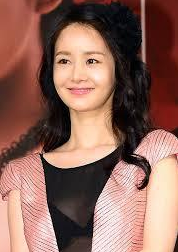  김가연 전남편과 이혼사유와 배용준 고소 사건