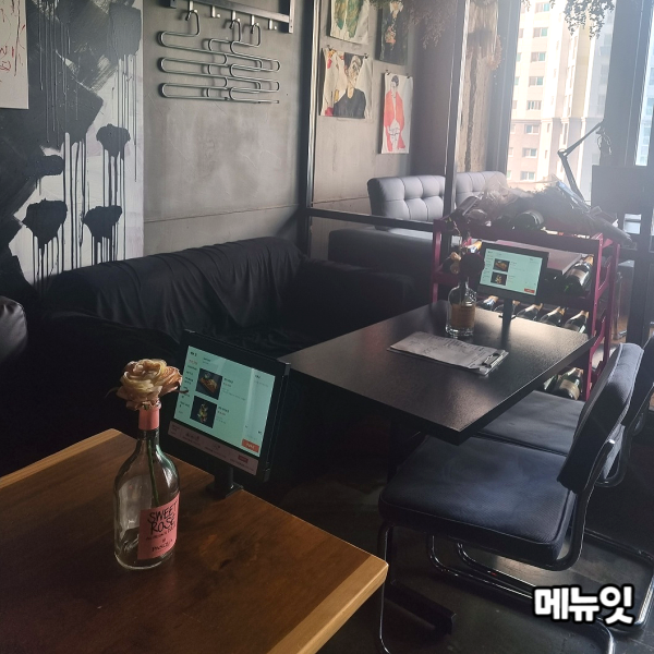  라운지트럭 태블릿오더 메뉴잇 설치 사례