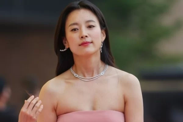  "국세청 홍보하더니" 한효주, 세무조사로 수천만원 '추징'