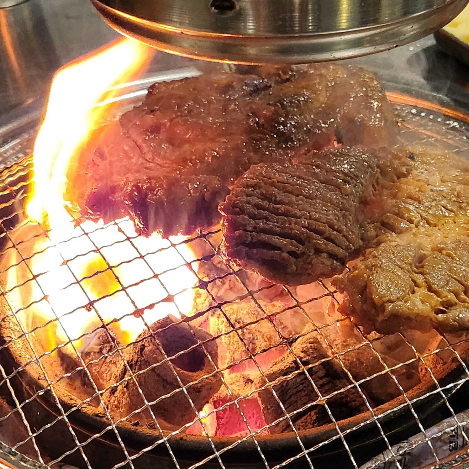 상왕십리 무한리필 돼지갈비 삼겹살 맛집 두께 본점 왕십리 고기집 회식장소 추천