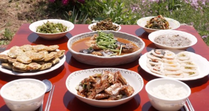 한국인의밥상-군산시-백합전-풀치조림-홍어탕