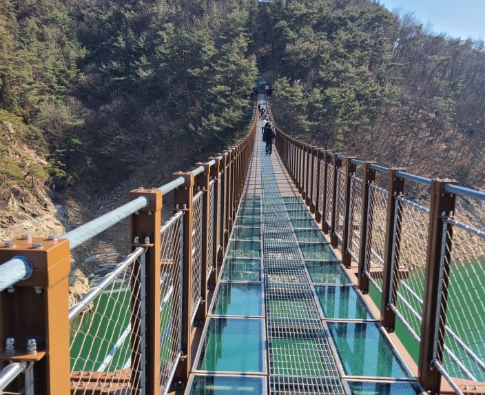 제천옥순봉 출렁다리