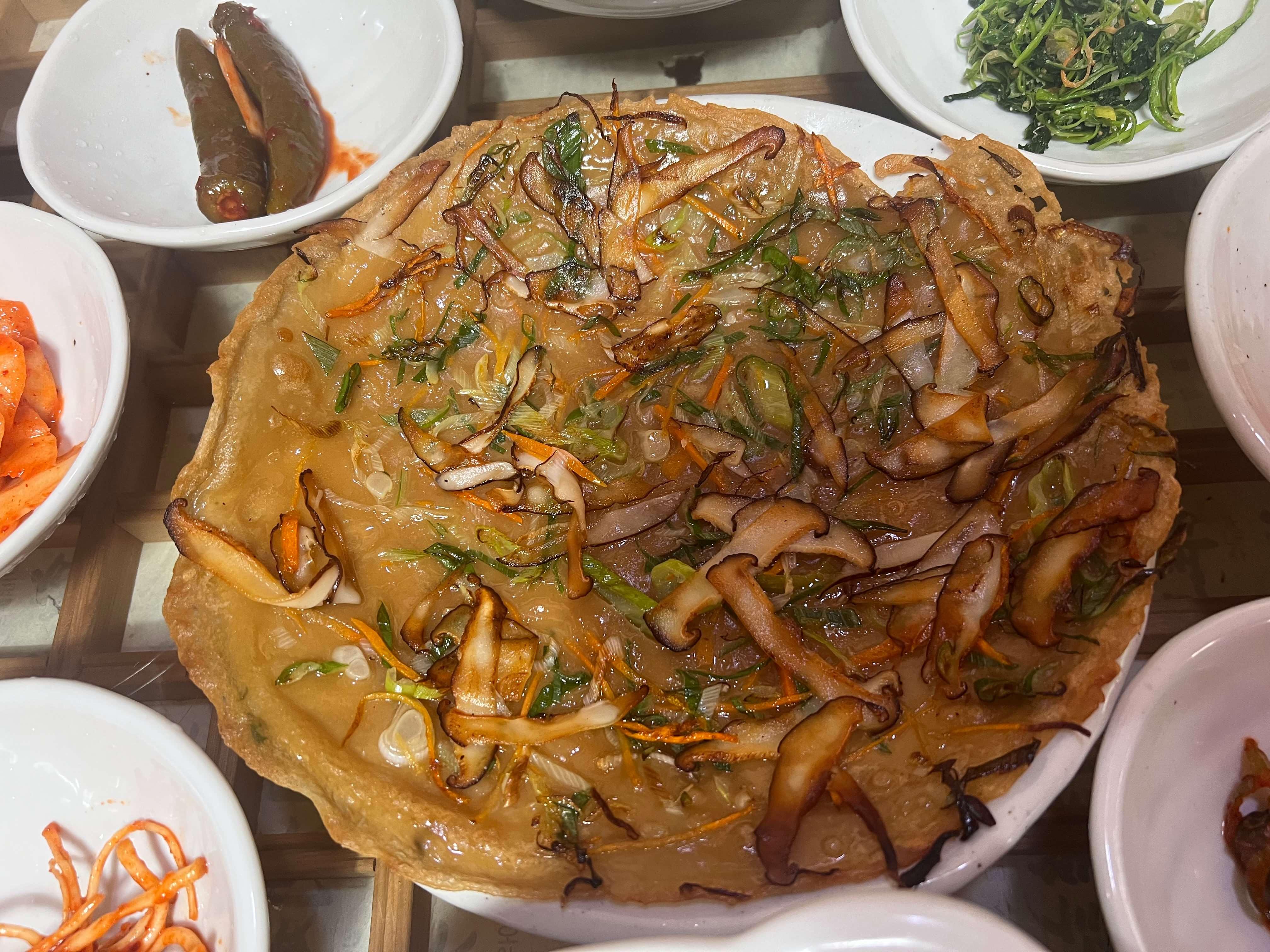 민수랜드-정다운집 도토리 부침개