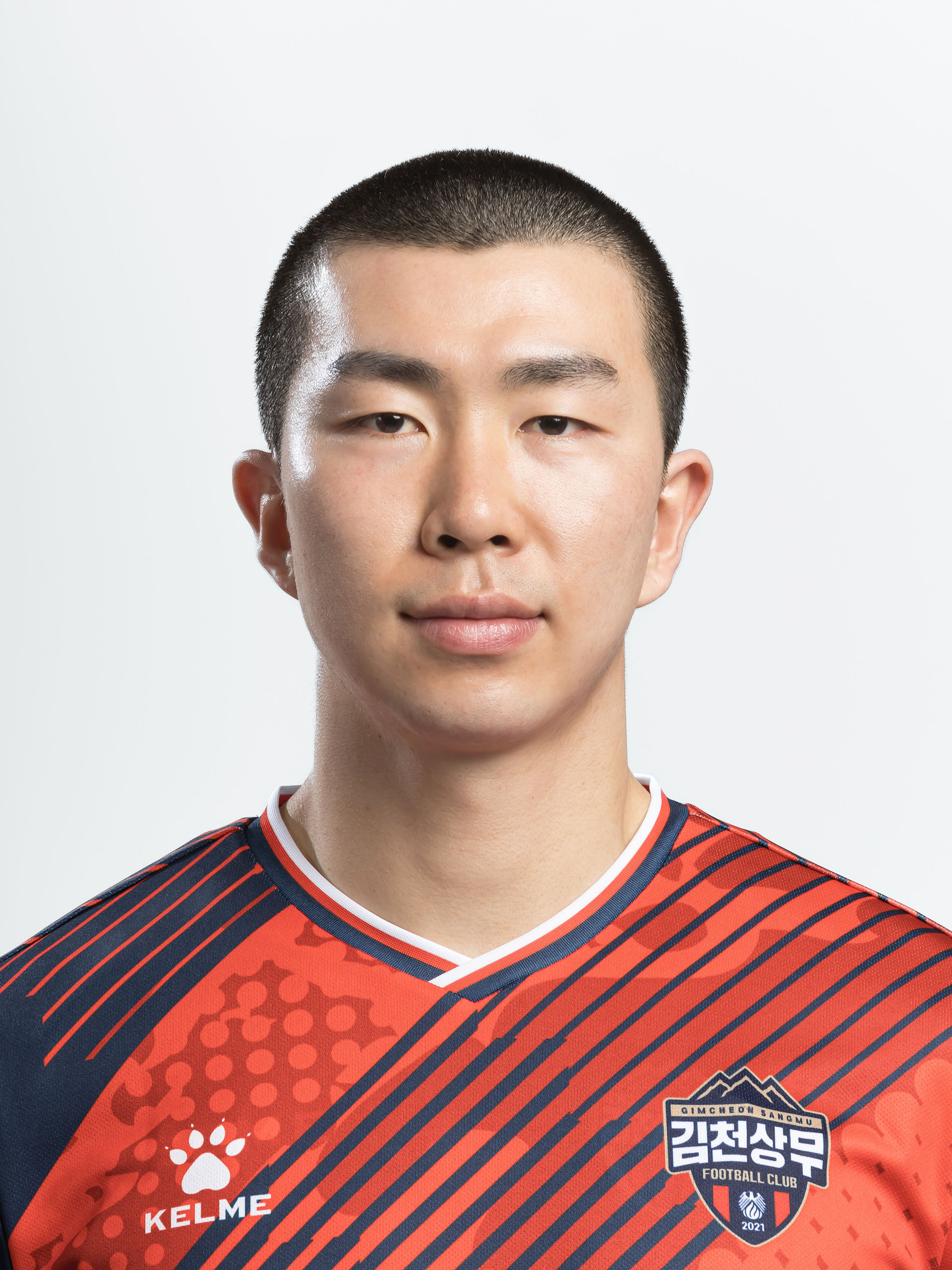 유강현