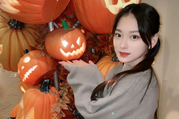  핵심 팀으로 승격된 새로운 HKT48 에이스 모가미 나나카에 대한 9가지 정보