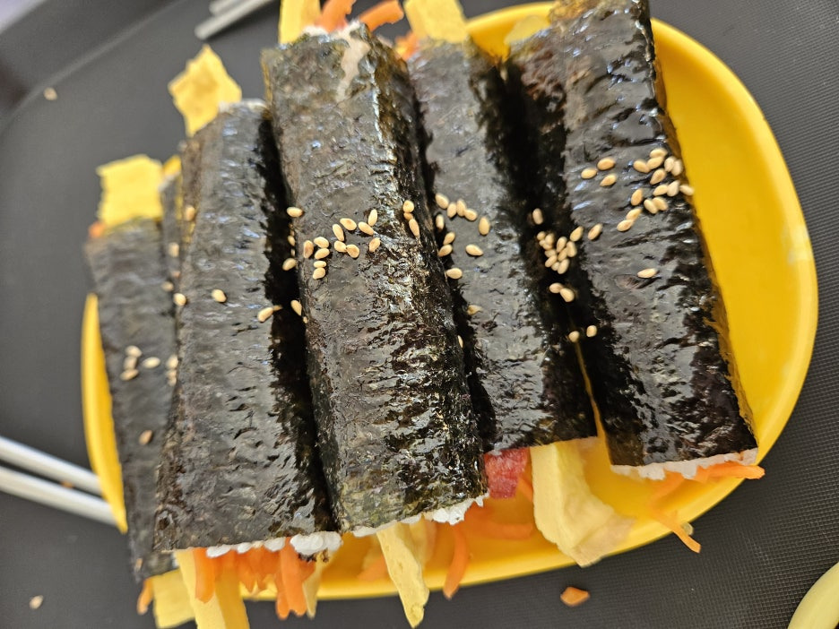 뚱김밥 이미지