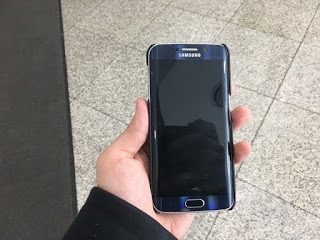  갤럭시 핸드폰 수리