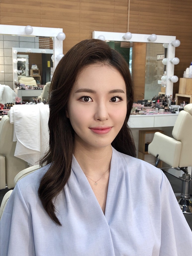 코코메이크업 이미지