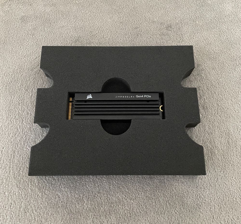 Corsair MP600 PRO LPX SSD 검토