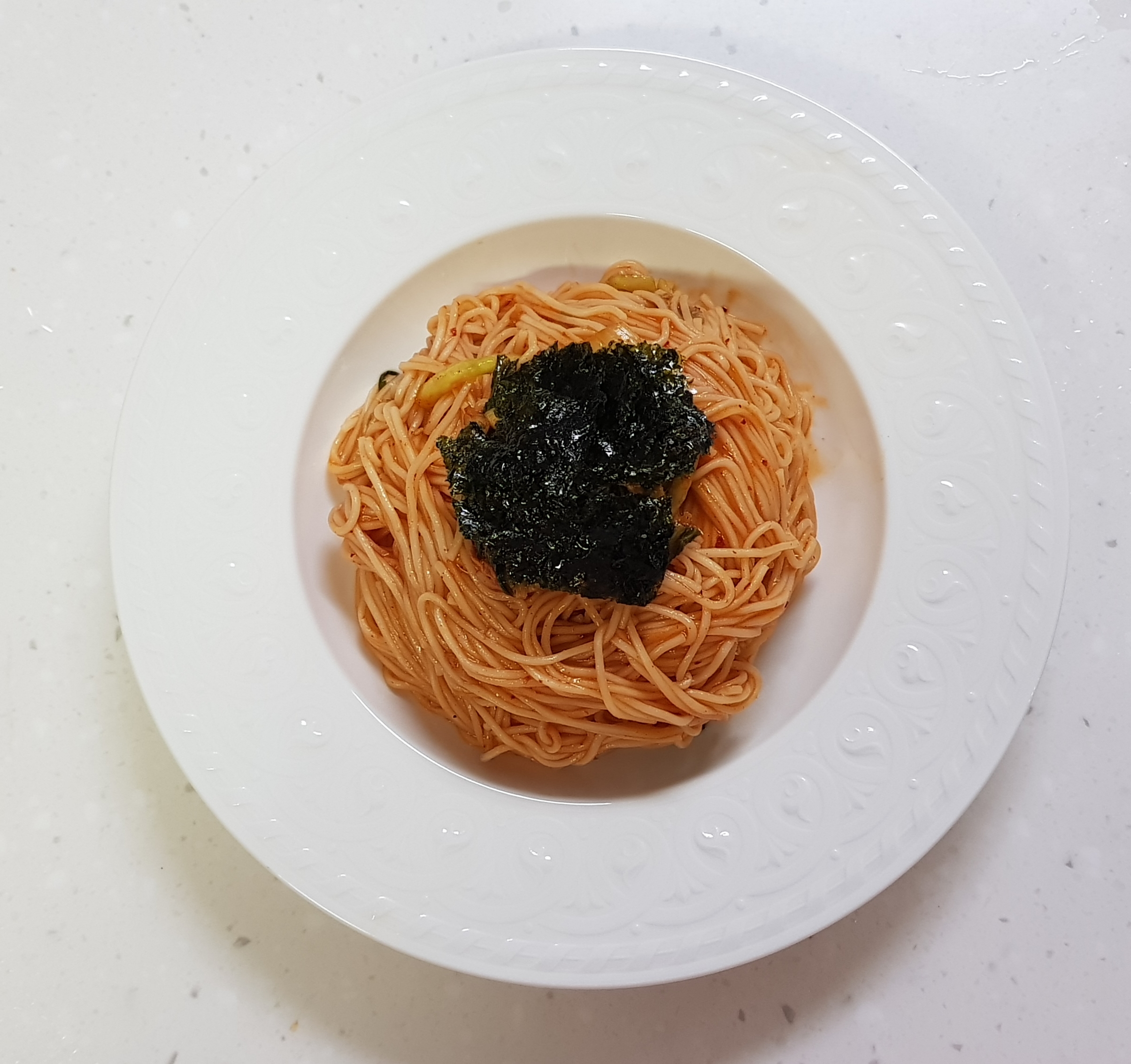  간단하게 만들어 먹는 수미님표 김치 비빔국수