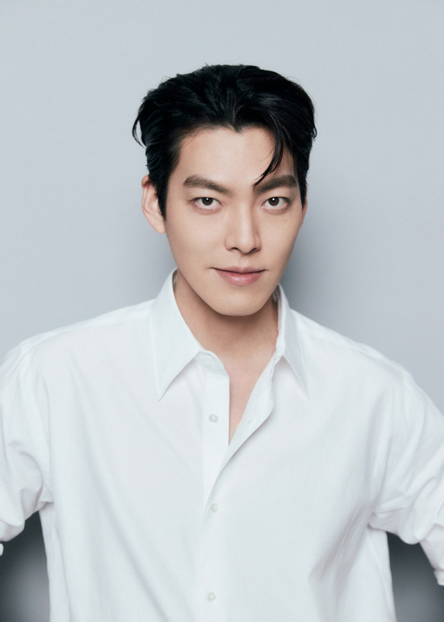  김우빈 프로필 본명 키 나이 영화 신민아 열애 과거