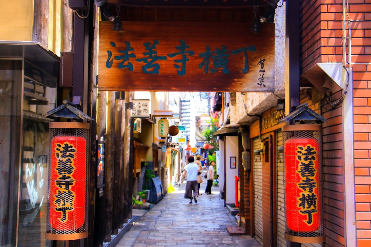 호젠지 요코초 Hozenji Yokocho