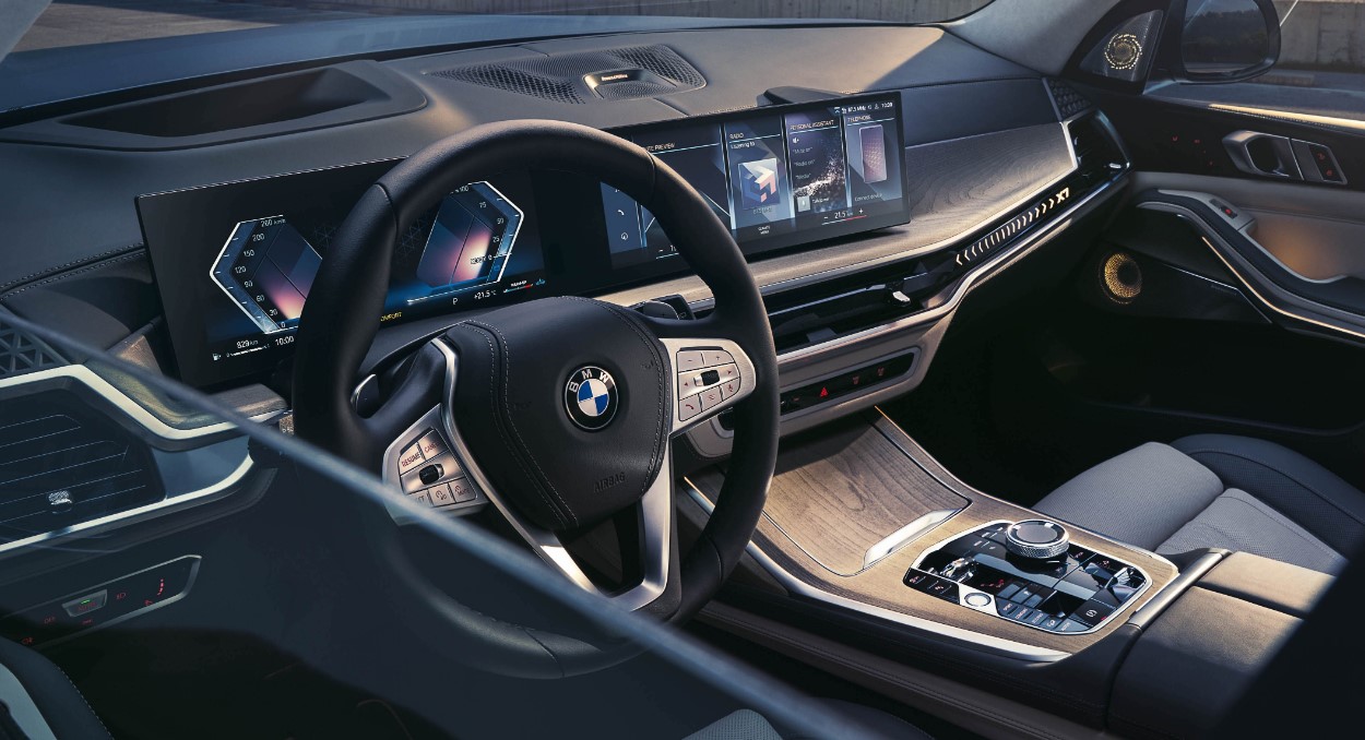 bmw-x7-in