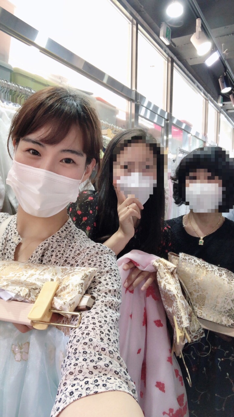 색동저고리 이미지