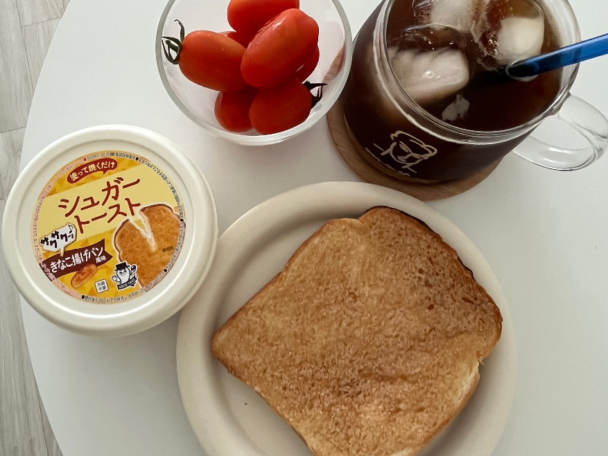 칼디-칼디스프레드-KALDI-きなこ揚げパンー日本ーシュガートースト-スプレド-칼디슈가토스트-식빵에스프레드-방울토마토-아이스커피-아침식사