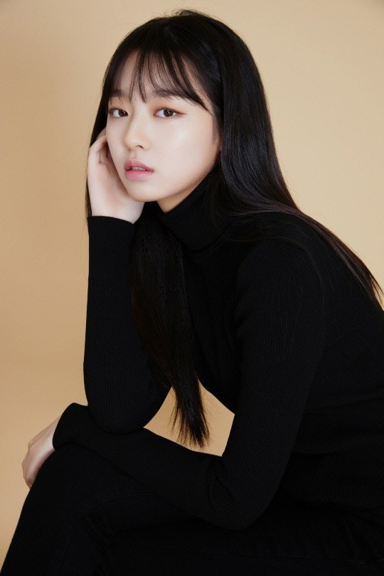  이수민, 불법 경로 영화시청 사과 "뒤늦게 인지…신중히 행동할 것"