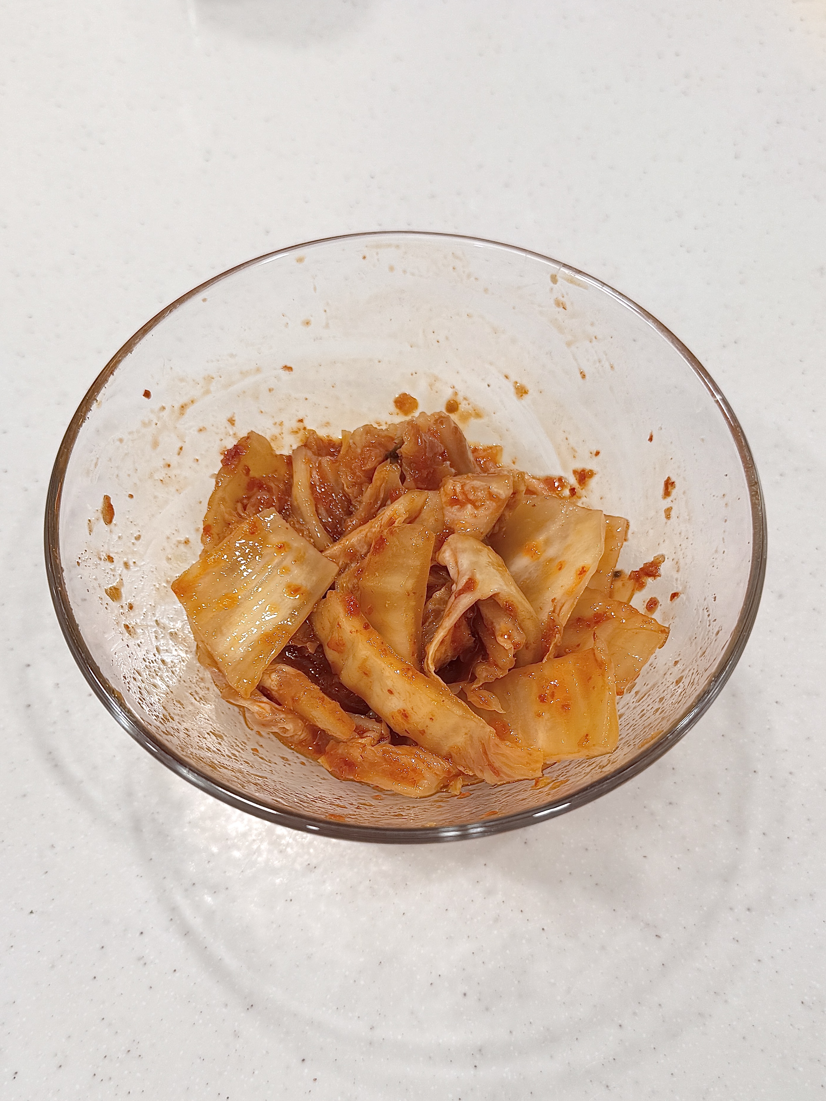 들기름 막국수 김치 고명