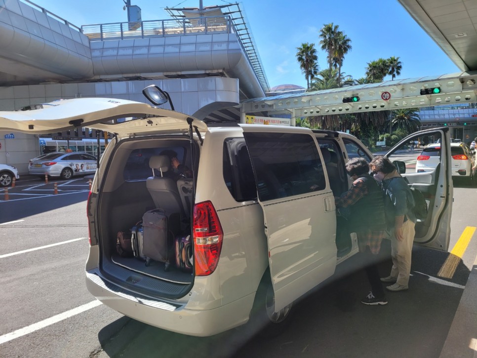 가족여행 저렴하게 대절 굿 제주도 승합차 투어 19