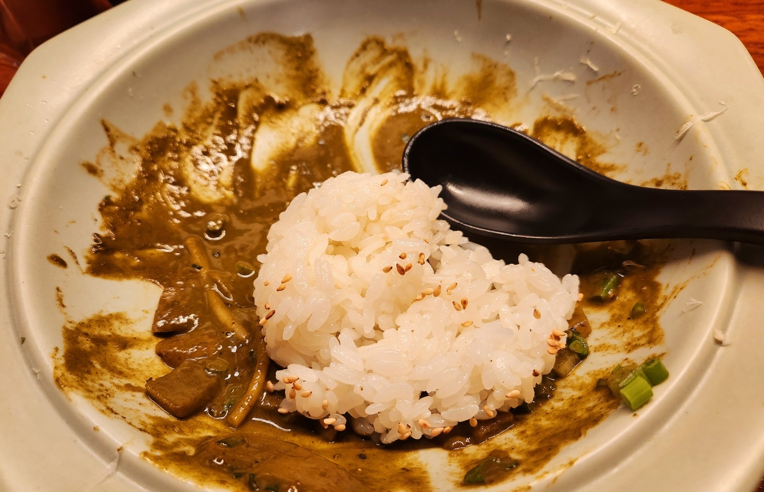 남은 소스는 밥과 비벼 먹으면 더 맛있다