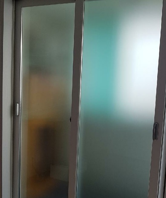 터닝도어 LG하우시스 슈퍼세이브5 퓨어화이트 테티스 라인 인테리어 자재 고르기 - LG 새시 - 1