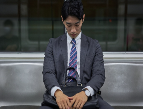  다크 서클 없애는법, 원인을 알면 쉬워요!