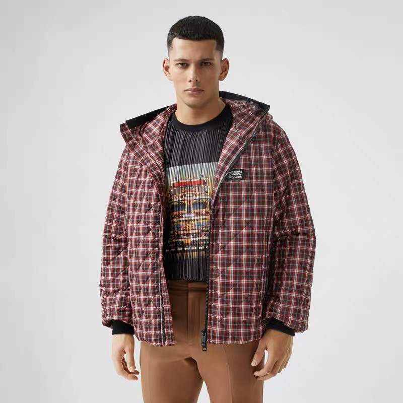  [BURBERRY] 버버리 다이아몬드 퀼트 체크 후드 자켓 45656151