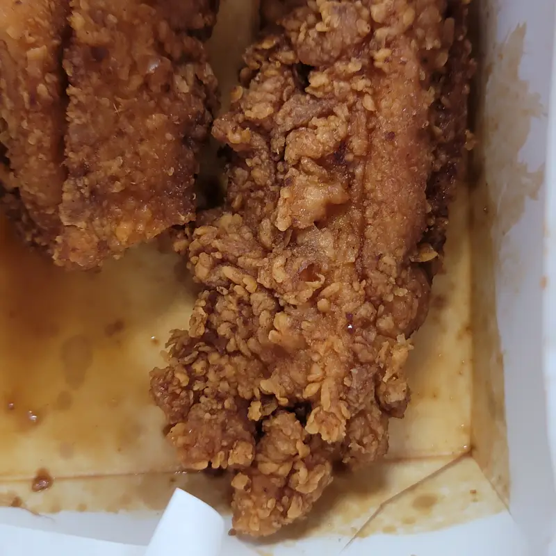 kfc-뉴갓쏘이블렉라벨치킨