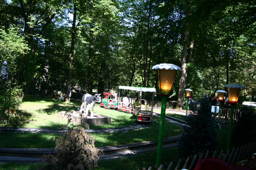 독일뮌헨-헬라브룬동물원에서-기차타는중
