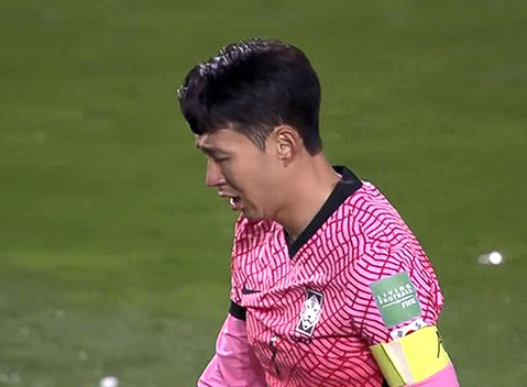 한국 VS UAE 아랍에미리트 손흥민 원더 드리블 코리안 사비 황인범 타겟터 조규성 활약 경기 결과 하이라이트 움짤 동영상. 한국 VS UAE 아랍에미리트 손흥민 원더 드리블 코리안 사비 황인범 타겟터 조규성 활약 경기 결과 하이라이트 움짤 동영상.