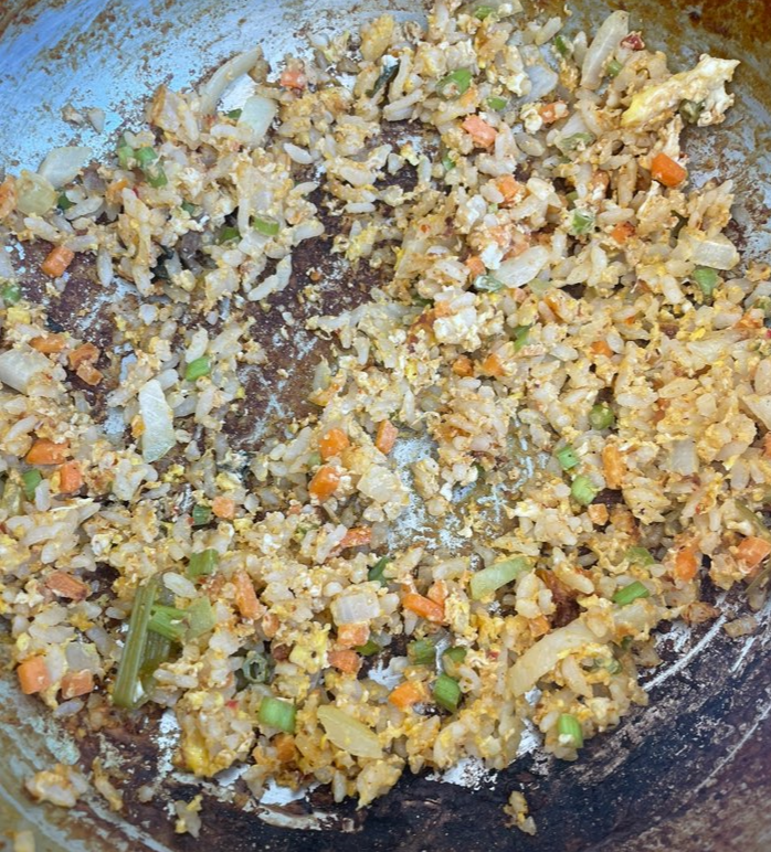 칼국수-볶음밥-후식과일