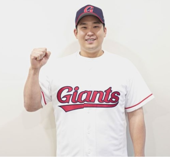  유강남 4년 80억 롯데행, 박동원 4년 65억 LG행 포수 FA들 이동 시작