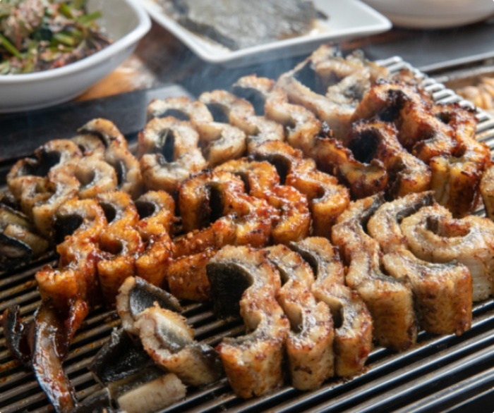 청정수산풍천장어 사진 2