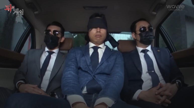 서바이벌 게임에서 착하게 굴면 안되는 이유...jpg | 인스티즈