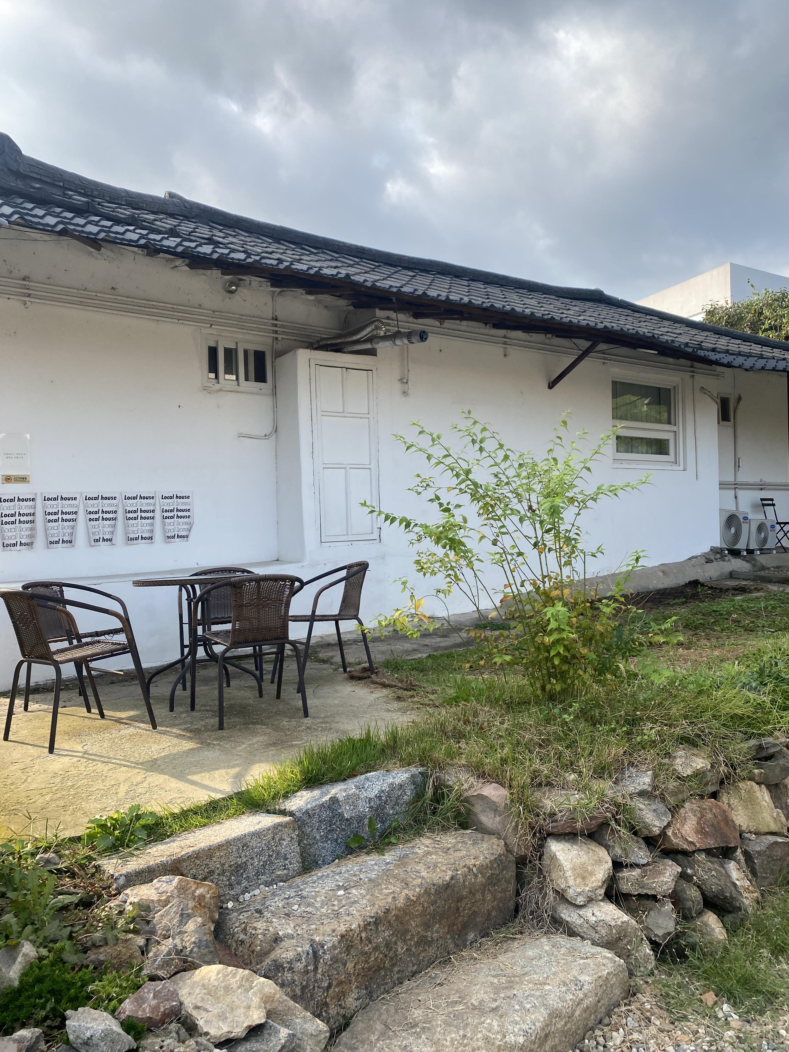 로컬커피 야외