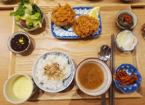 모미모미 이미지