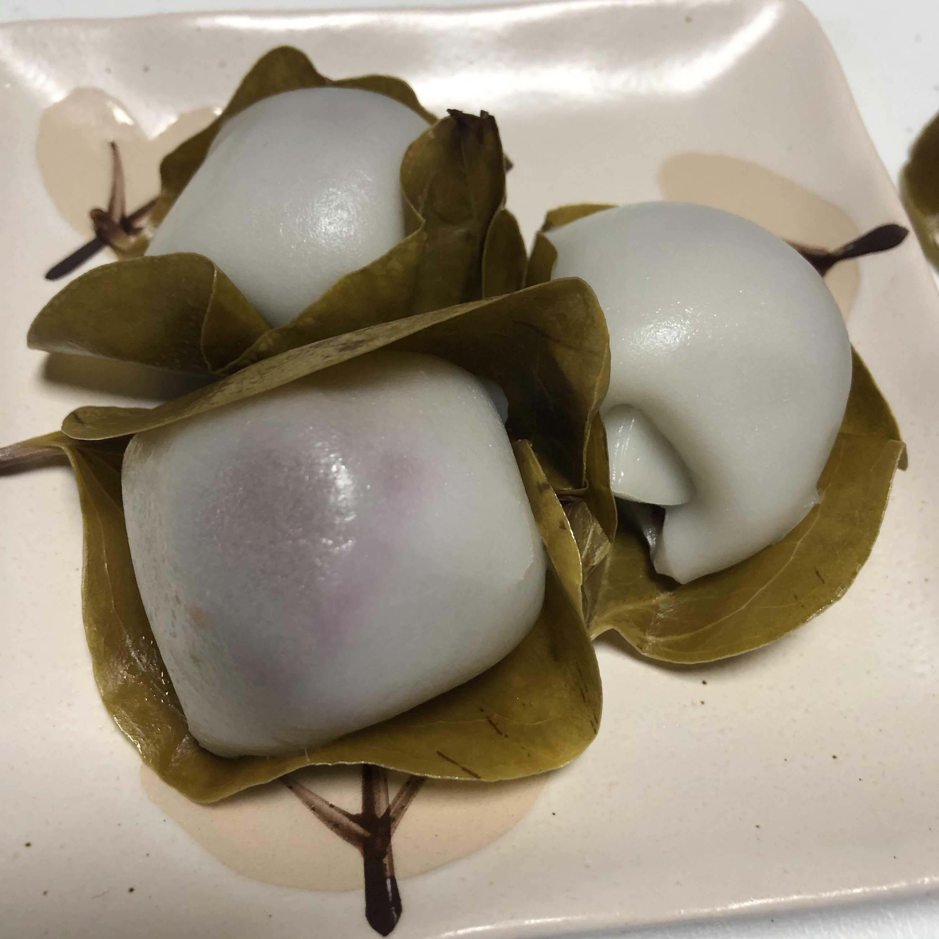  망개떡 넌 이름이 왜 그러니?
