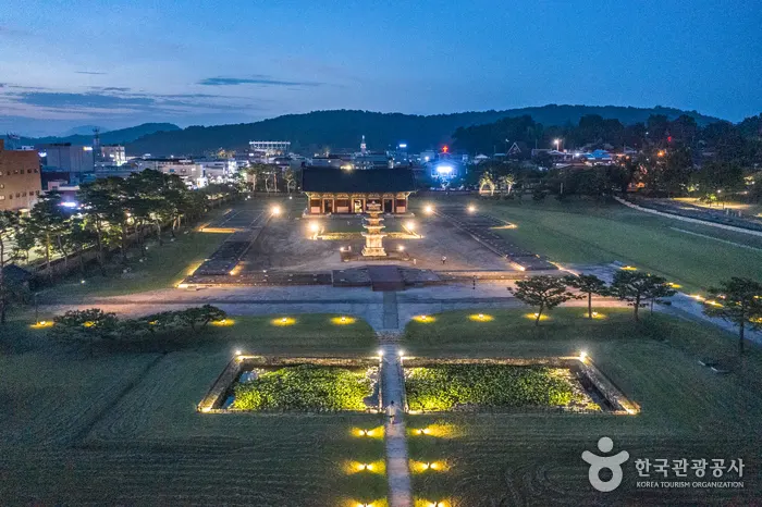 정림사지 전경 이미지