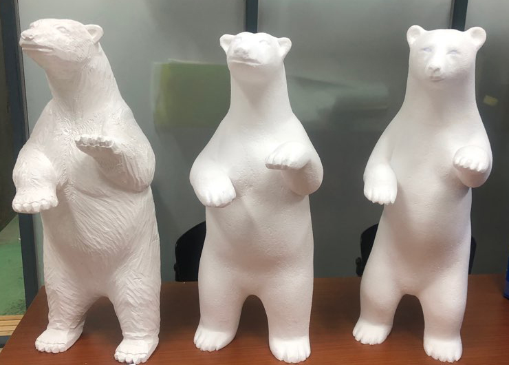  FRP곰 조형물 하늘색 칼라 작업을한 곰조형물 입니다.