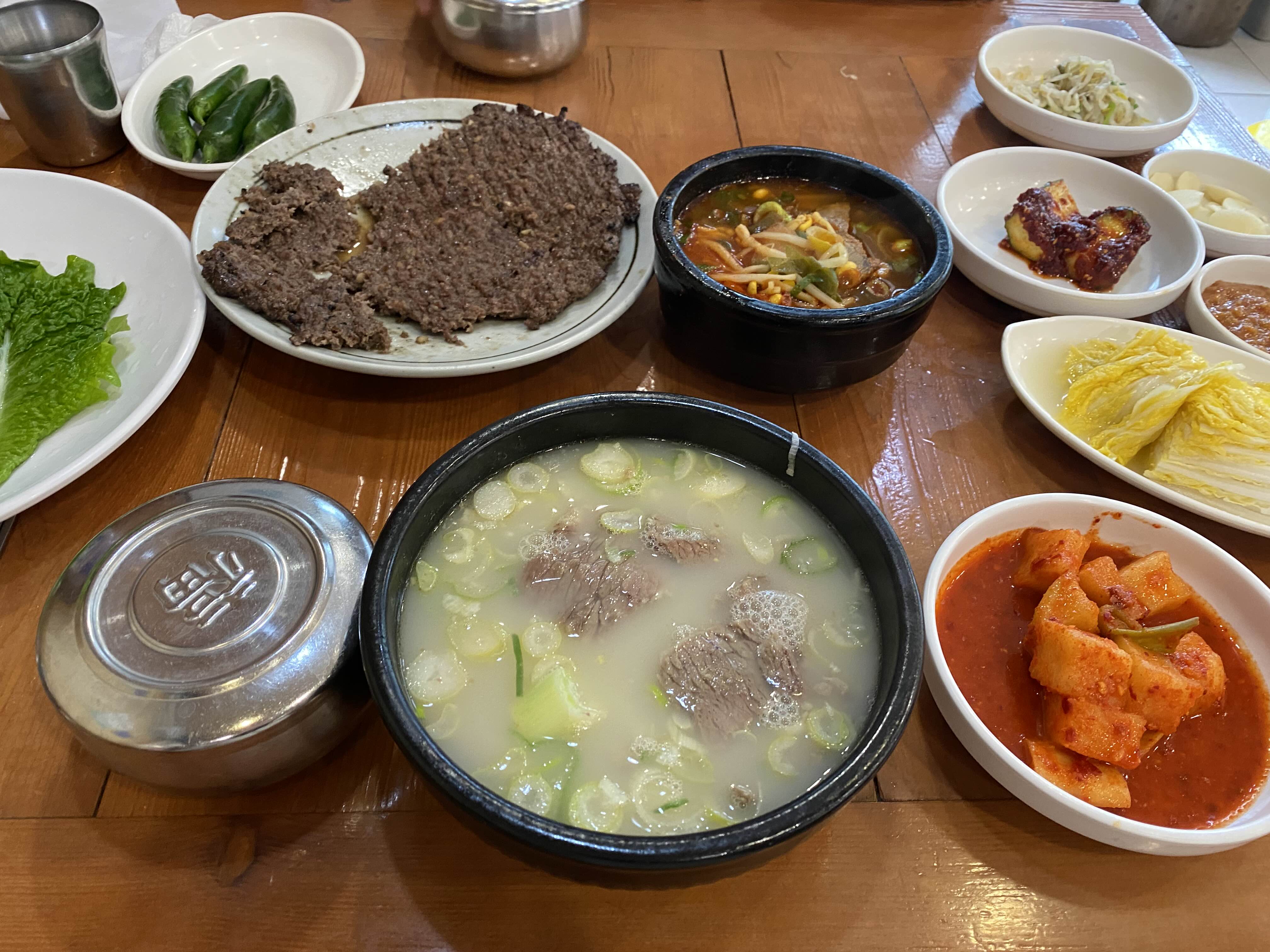  창원 가로수길 맛집 언양각 카페 오프트 OFT 창원 어반브릭스 맛집 쿠기쿠기 카페 스니즈